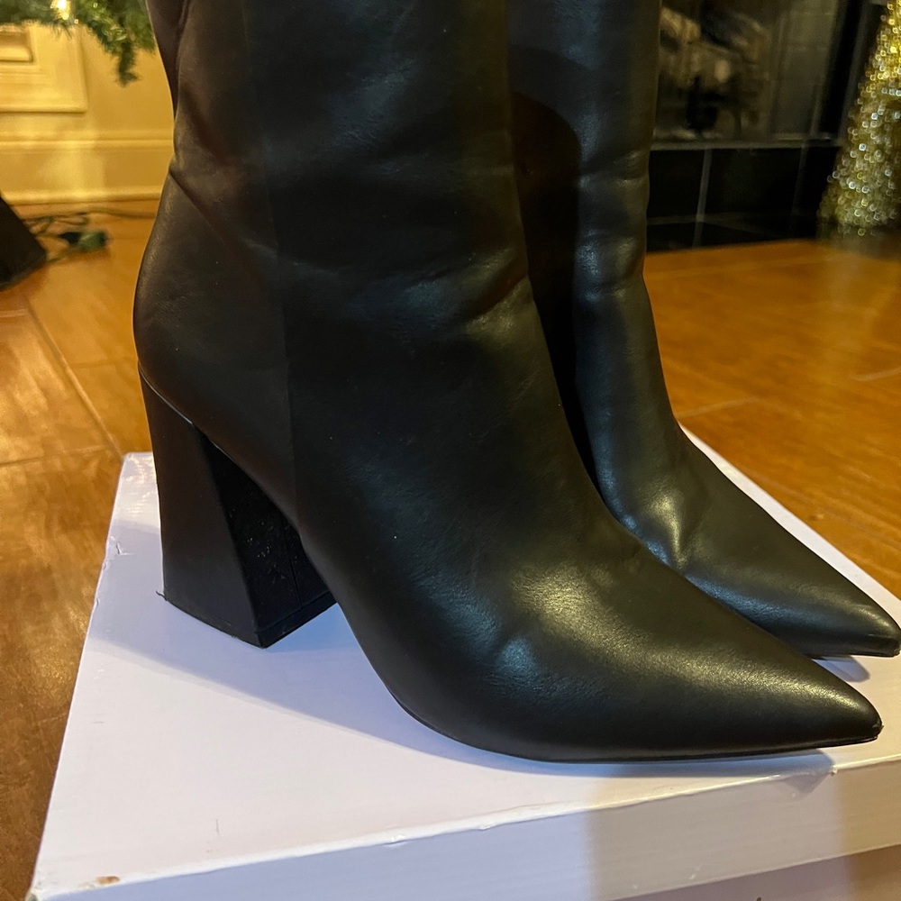 Madden Girl Black Leather Women's Boots